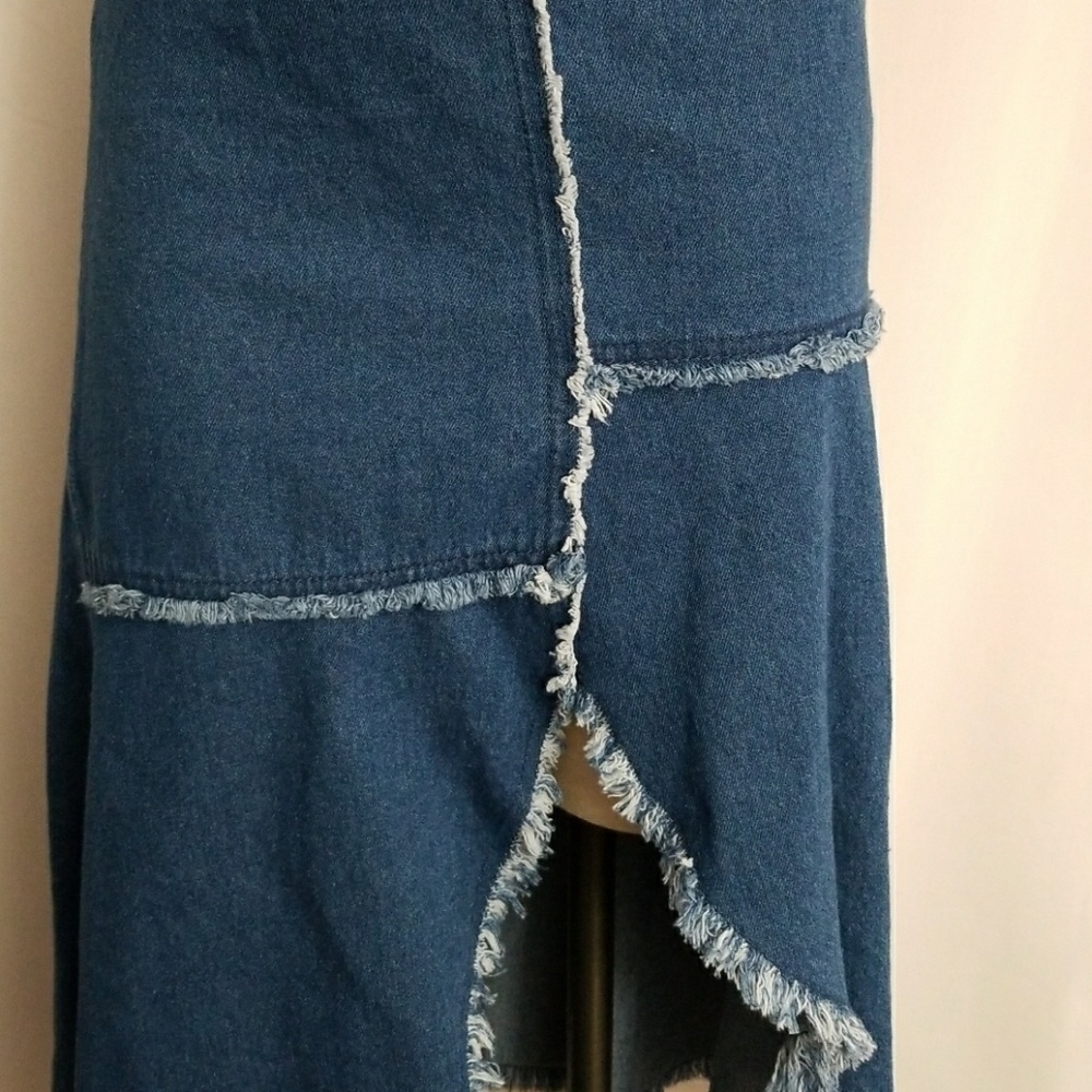 NWOT Zara Denim Frayed Slit Midi Skirt Siz… - Picture 3 of 8